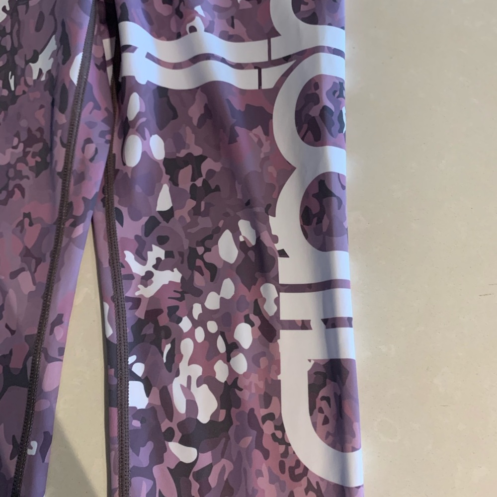 AIMN pink camouflage leggings tights size XS - Picture 2 of 4